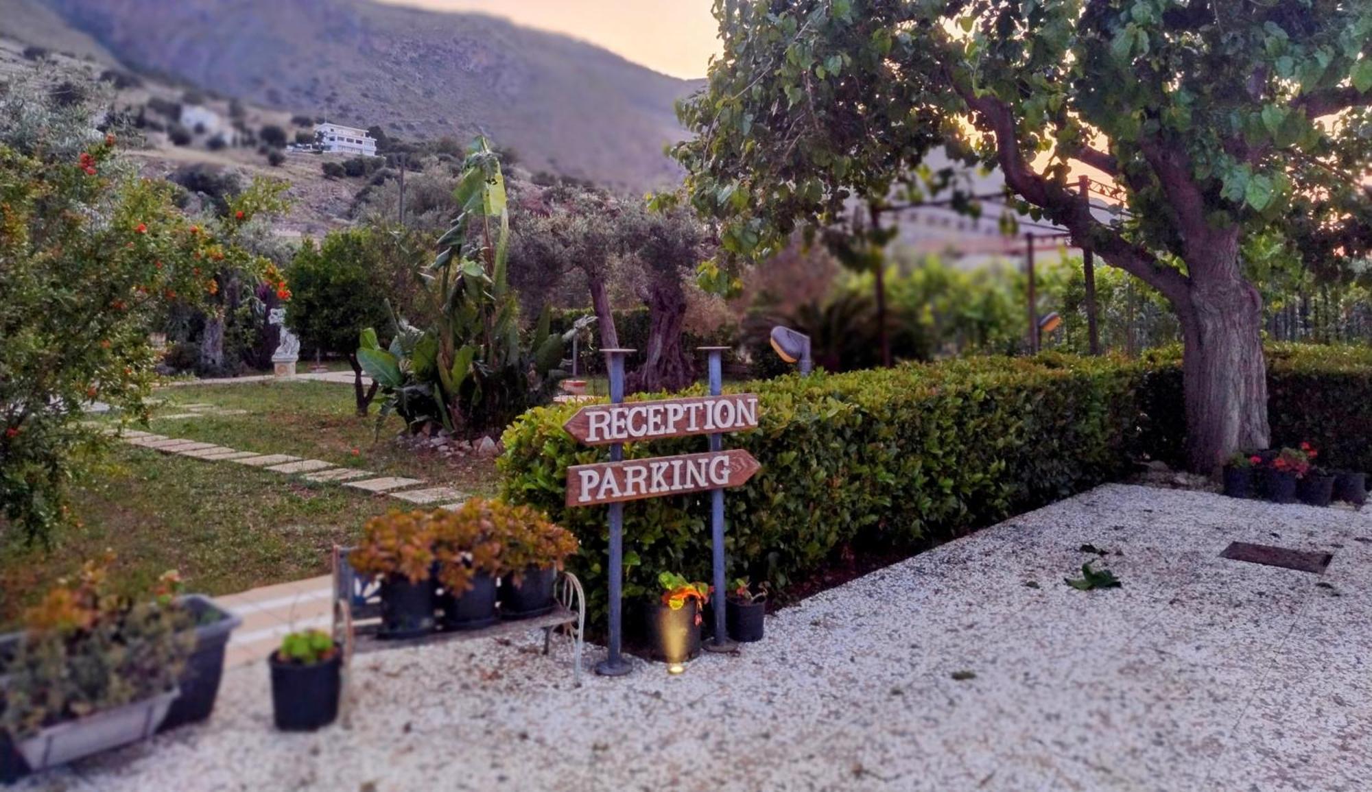 Grotta Dei Puntali B&B Carini Kültér fotó